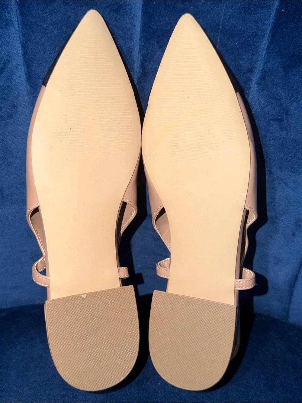 Steve Madden Patent Nude and Black Pointed Slingback Flats - Women's Size 8.5